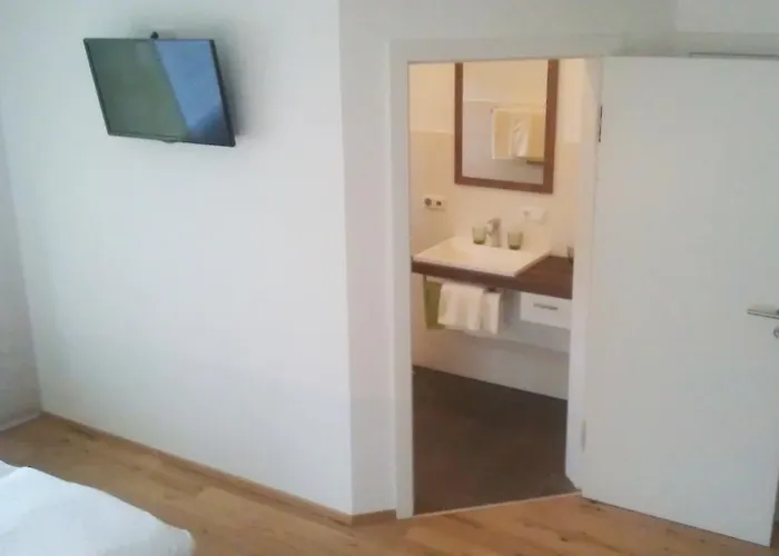 Konukevi Sandner Linde